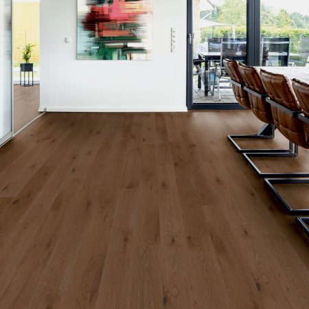 Oak Bordeaux Tailored Collection