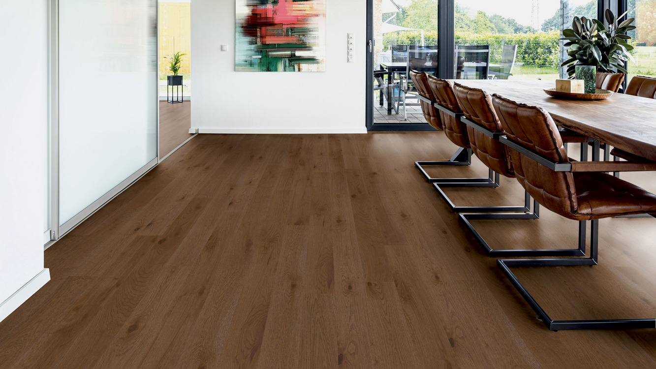 Oak Bordeaux Tailored Collection